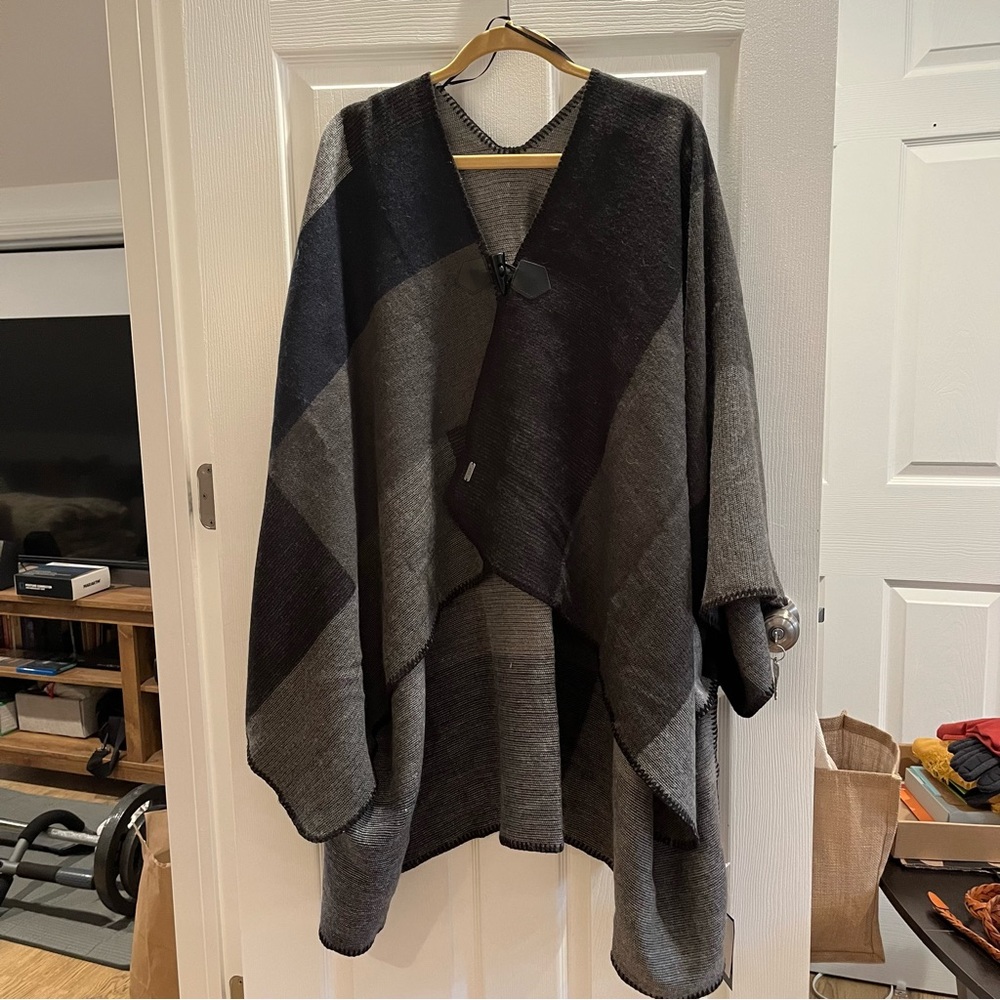 Nicole Miller Shawl